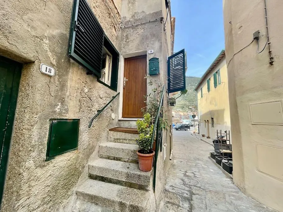 ジリオ・ポルトCasa Del Saracenoアパートメント 0*, ジリオ・ポルト イタリア