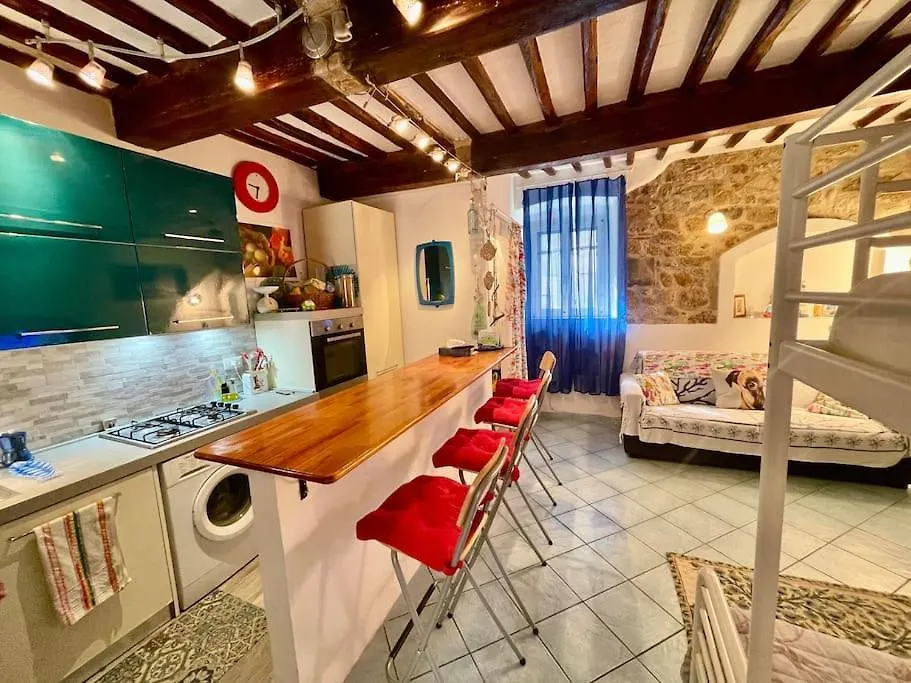 ジリオ・ポルトCasa Del Saracenoアパートメント